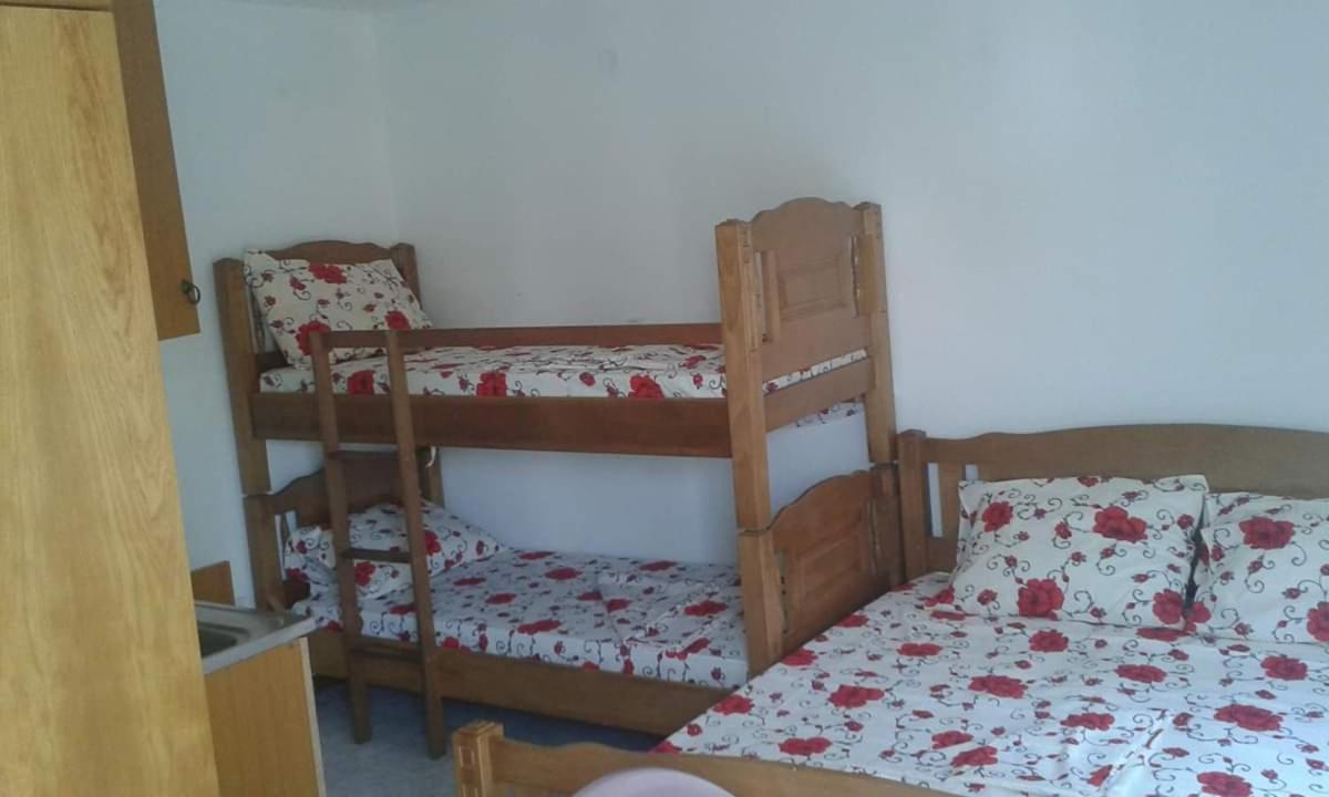 Apartments Emerald Ulcinj Extérieur photo