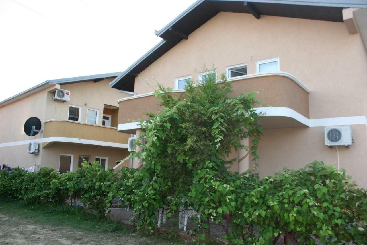 Apartments Emerald Ulcinj Extérieur photo